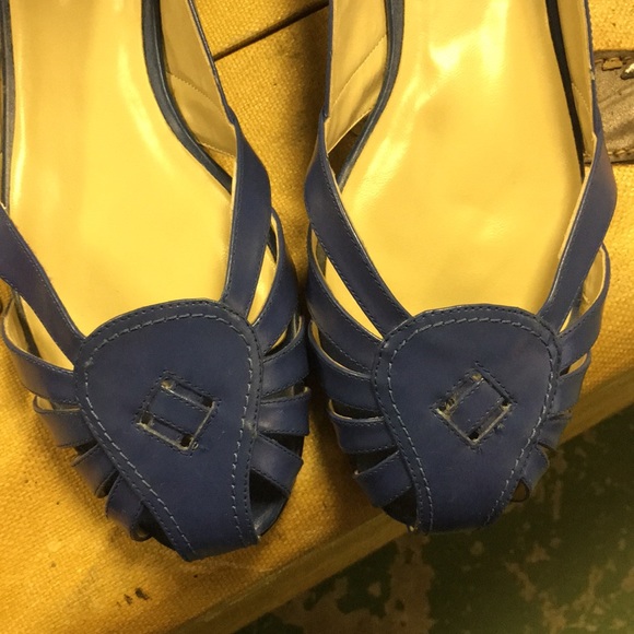 Adorable Blue Espadrilles - Picture 3 of 4